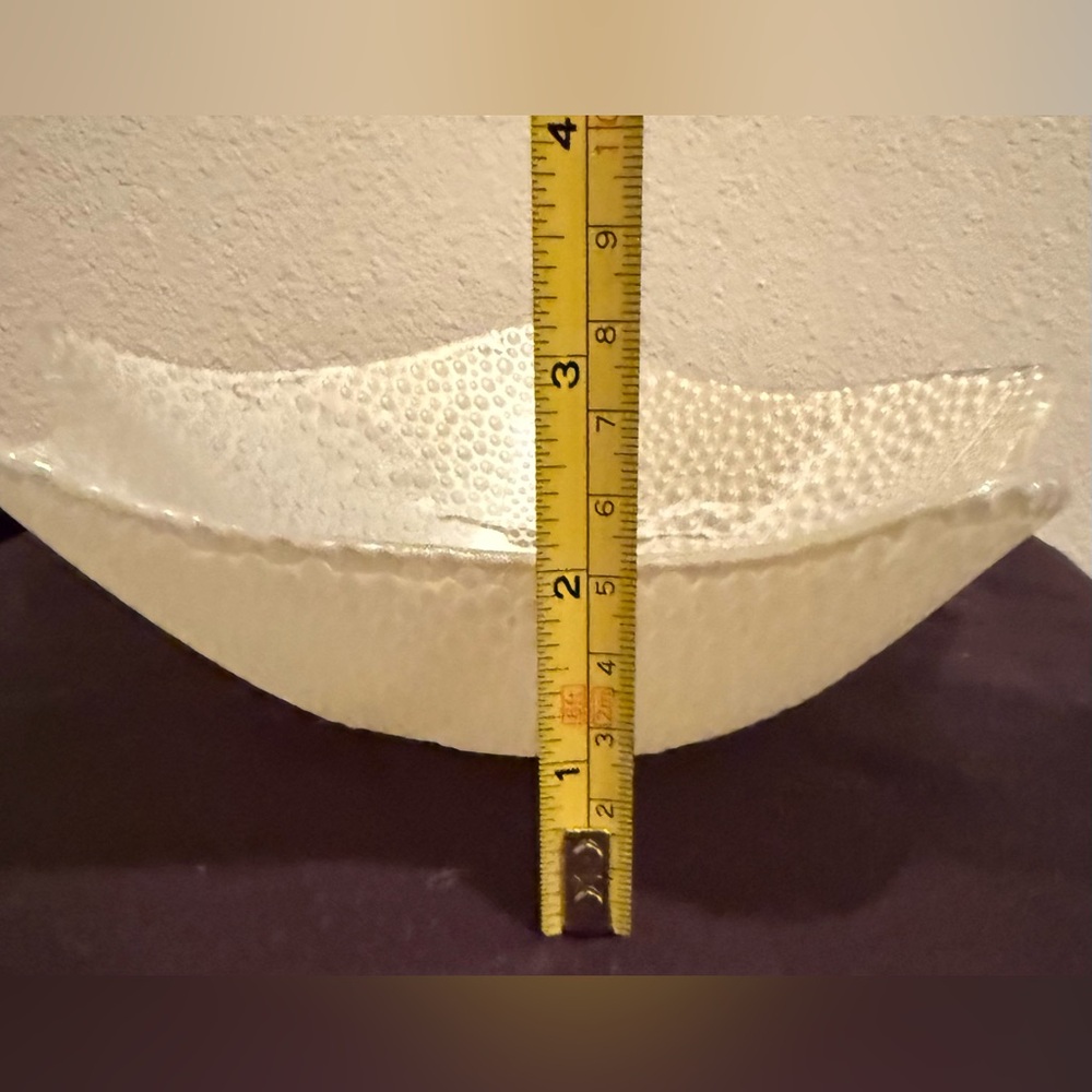 Akcam Turkey pearlescent 8” starfish bowl. - Picture 15 of 15